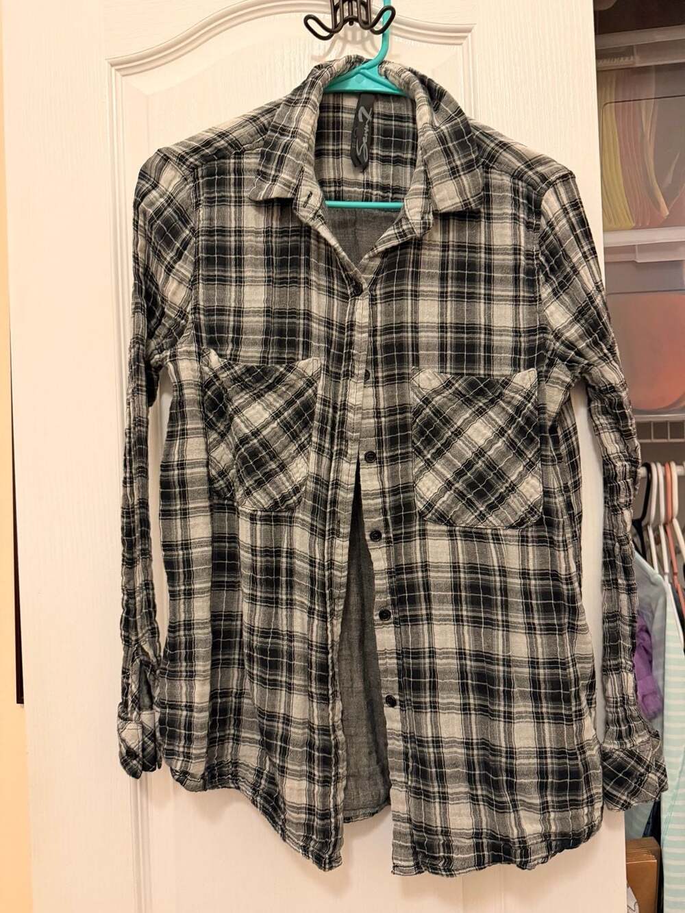 Seven7 Plaid Long Sleeve Button Down Shirt Black White